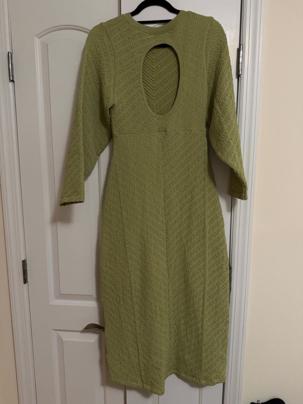 NWOT FREE PEOPLE Gabby Seamless
Midi Dress Stretch Quilted Open Back - Picture 5 of 9